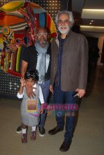 at group art show hosted by Sunil Sethi in Jehangir Art Gallery on 17th Jan 2011 (36).JPG